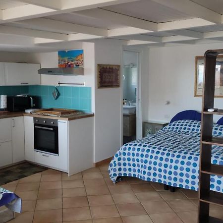 Bonbonniere In Chiaia District Apartment Наполи Екстериор снимка