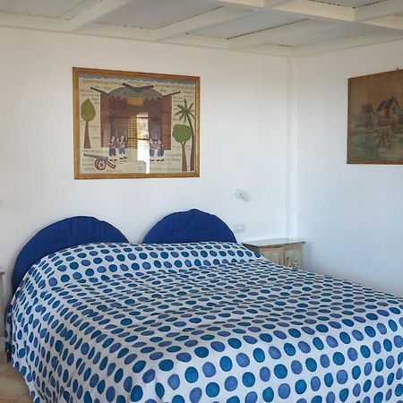 Bonbonniere In Chiaia District Apartment Наполи Екстериор снимка